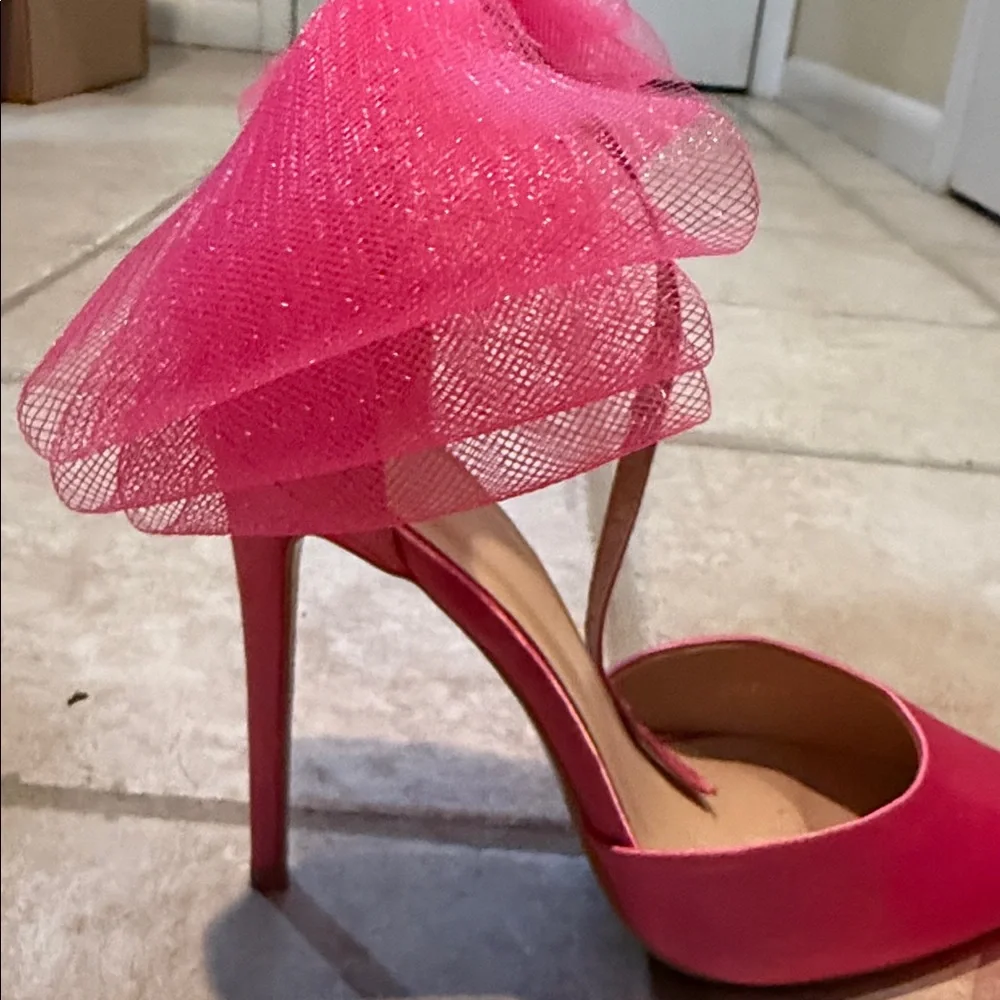 Miss Lola Vibrant Pink Heels with Bow - Picture 3 of 3